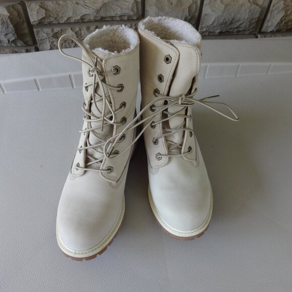 Timberland Teddy women's size 7.5 light Grey nubuck leather lace up boots, - Picture 9 of 13